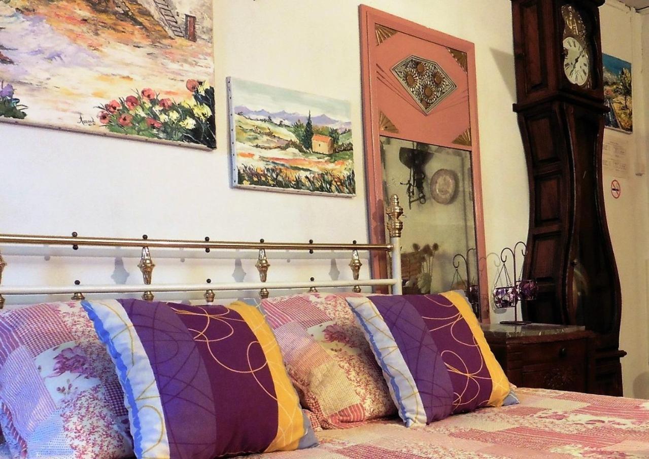 Le Portel Des Arnaud Chambres D'Hotes Durfort-et-Saint-Martin-de-Sossenac ห้อง รูปภาพ